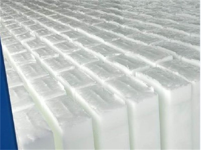 揭秘常熟良臣制冰厂：降温冰块背后的神秘制作工艺